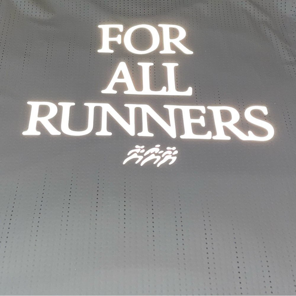 Lululemon Breathable For All Runners Long Sleeve Shirt Light Vapor Size 12 RARE - Picture 8 of 9